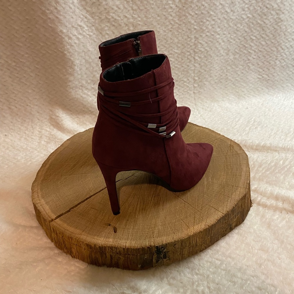 Sexy Stilettos Booties size 6